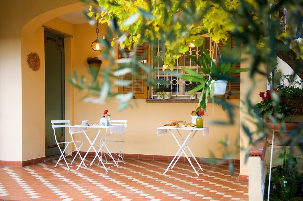 L'Albero Della Vita Bed and Breakfast Ceriale Eksteriør billede